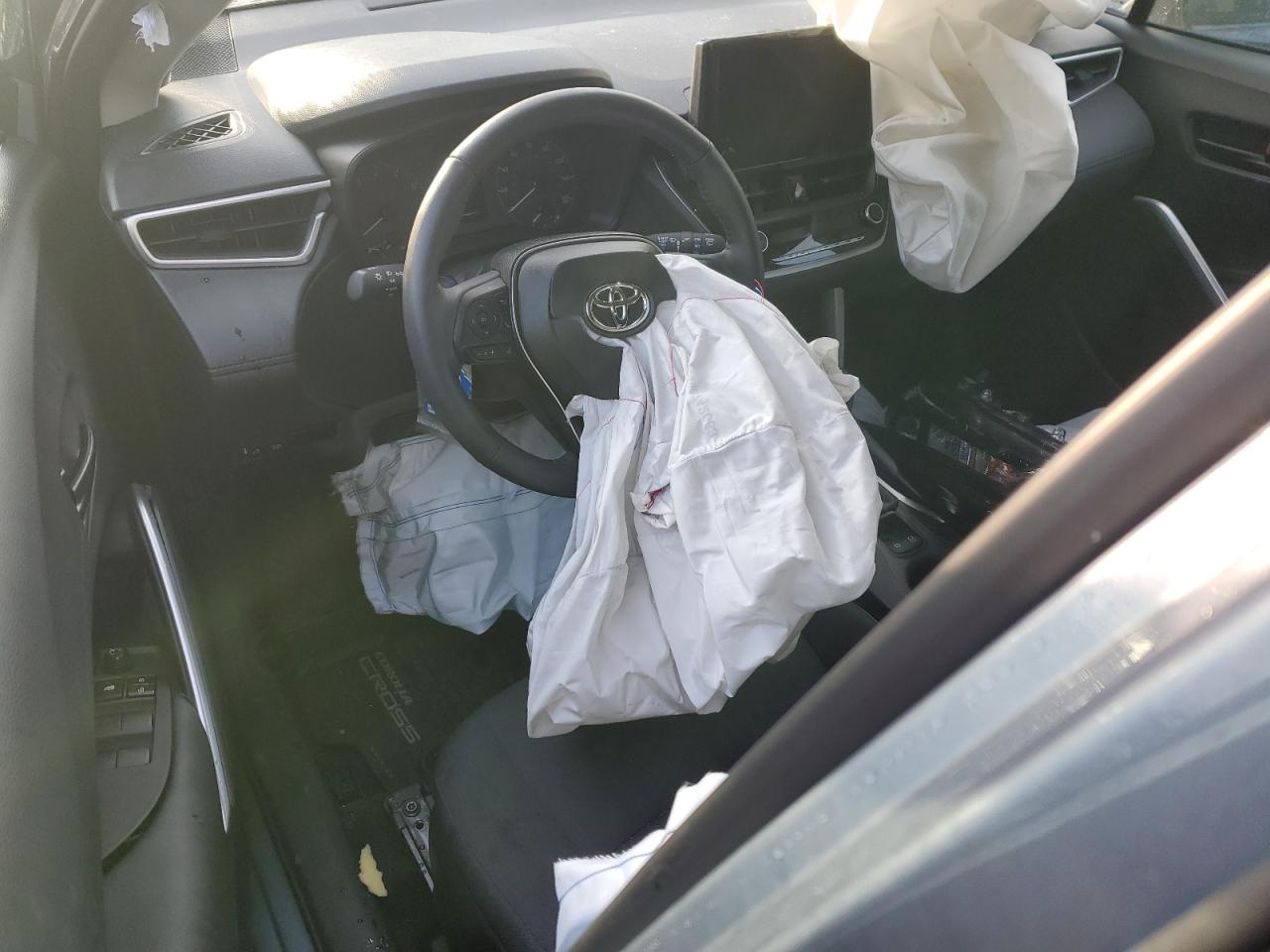 2023 TOYOTA COROLLA CROSS LE VIN:7MUBAABG1PV076135