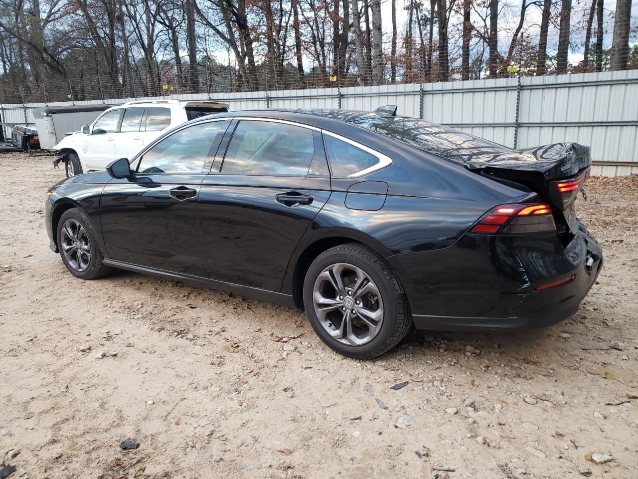 2023 HONDA ACCORD EX VIN:1HGCY1F30PA028027