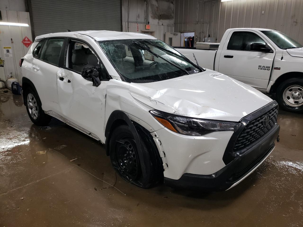 2022 TOYOTA COROLLA CROSS L VIN:7MUAAABG5NV005903