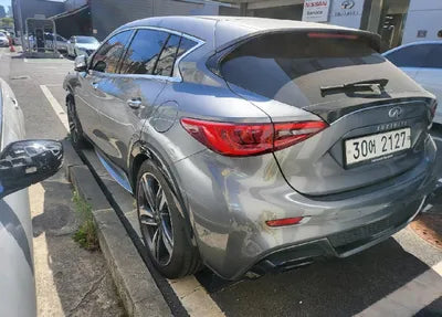 2017 Infiniti Q30 SJKCH53EXHA047744 VIN:SJKCH53EXHA047744