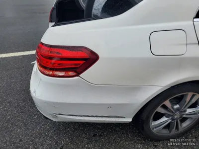 2014 Mercedes-Benz E 220 VIN: