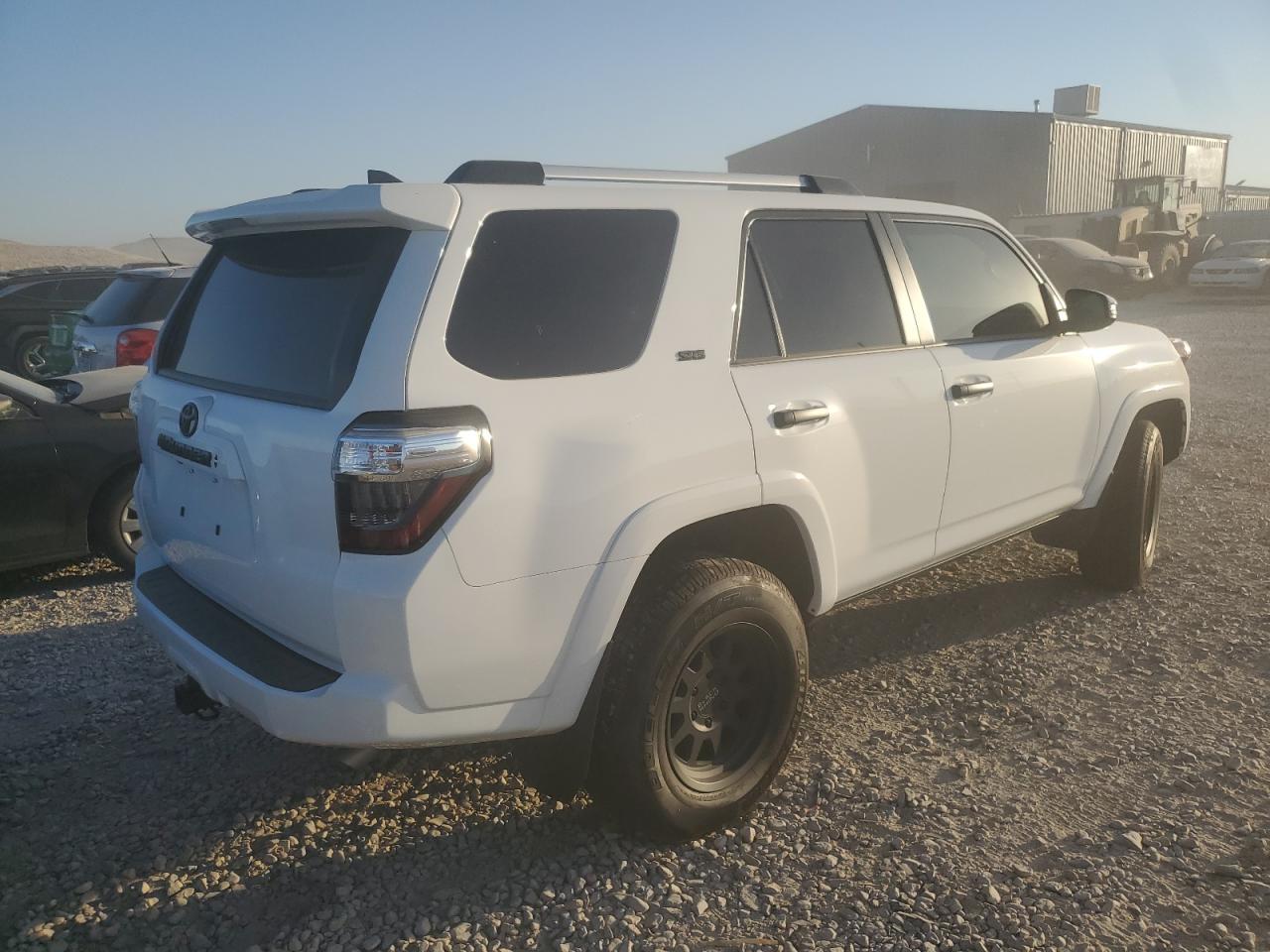 2023 TOYOTA 4RUNNER SE VIN:JTENU5JR5P6209421