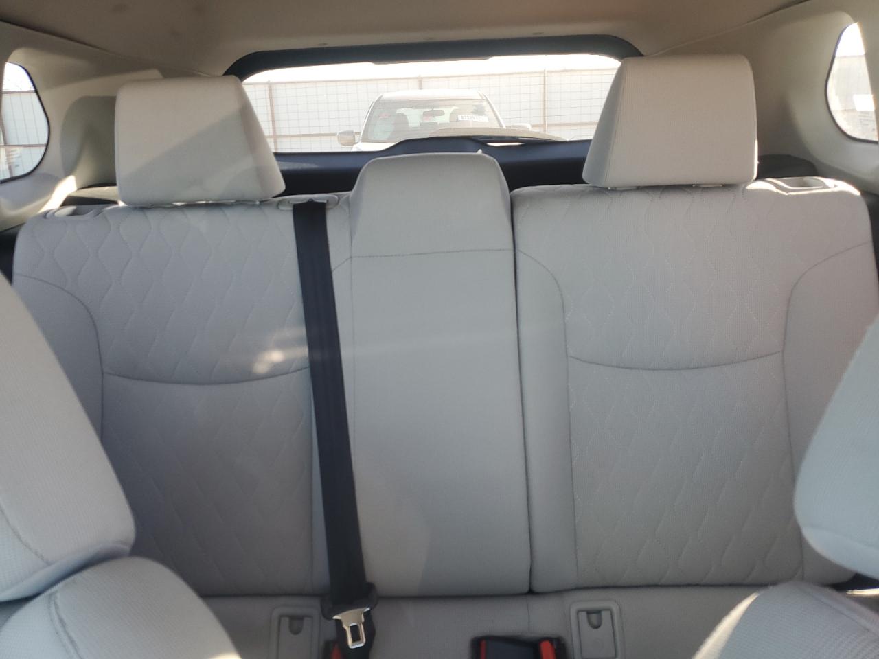 2022 TOYOTA COROLLA CROSS LE VIN:JHLRD28461S000981