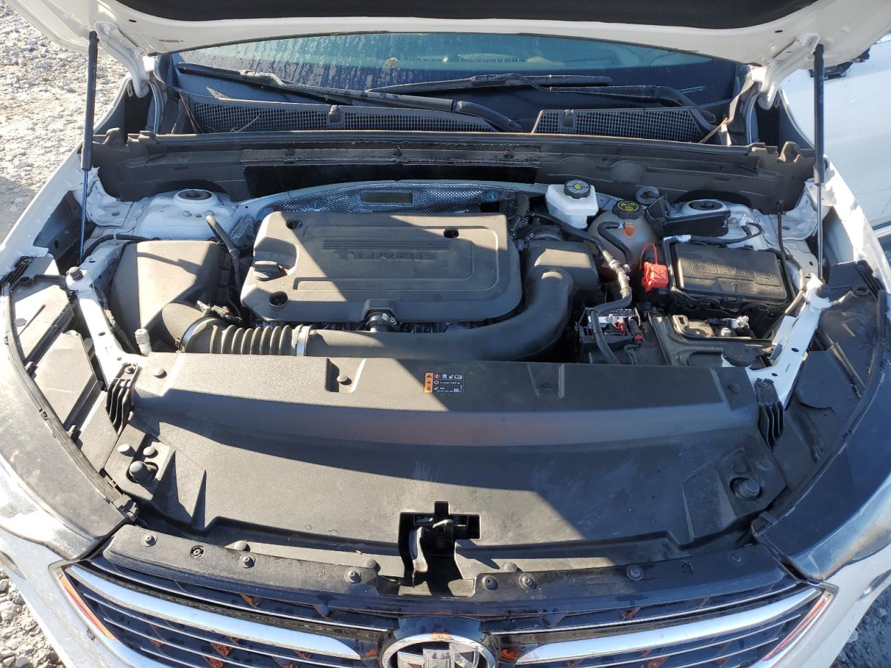 2022 BUICK ENVISION ESSENCE VIN:LRBFZNR48ND161763