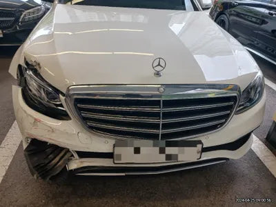 2016 Mercedes-Benz E 220 VIN: