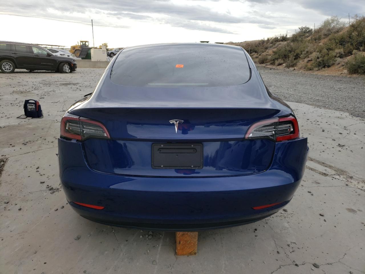 2023 TESLA MODEL 3  VIN:5YJ3E1EA2PF462285