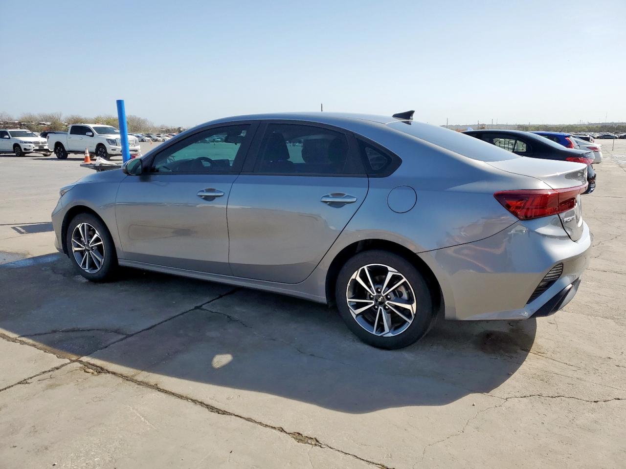 2023 KIA FORTE LX VIN:3KPF24AD5PE621930