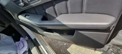 2015 Mercedes-Benz E 220 VIN: