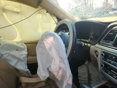 2016 Genesis G80 VIN: