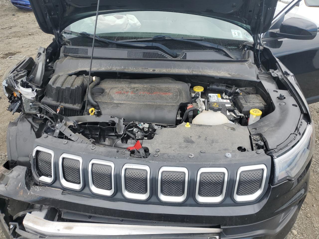 2022 JEEP COMPASS LATITUDE VIN:3C4NJDBB7NT128612