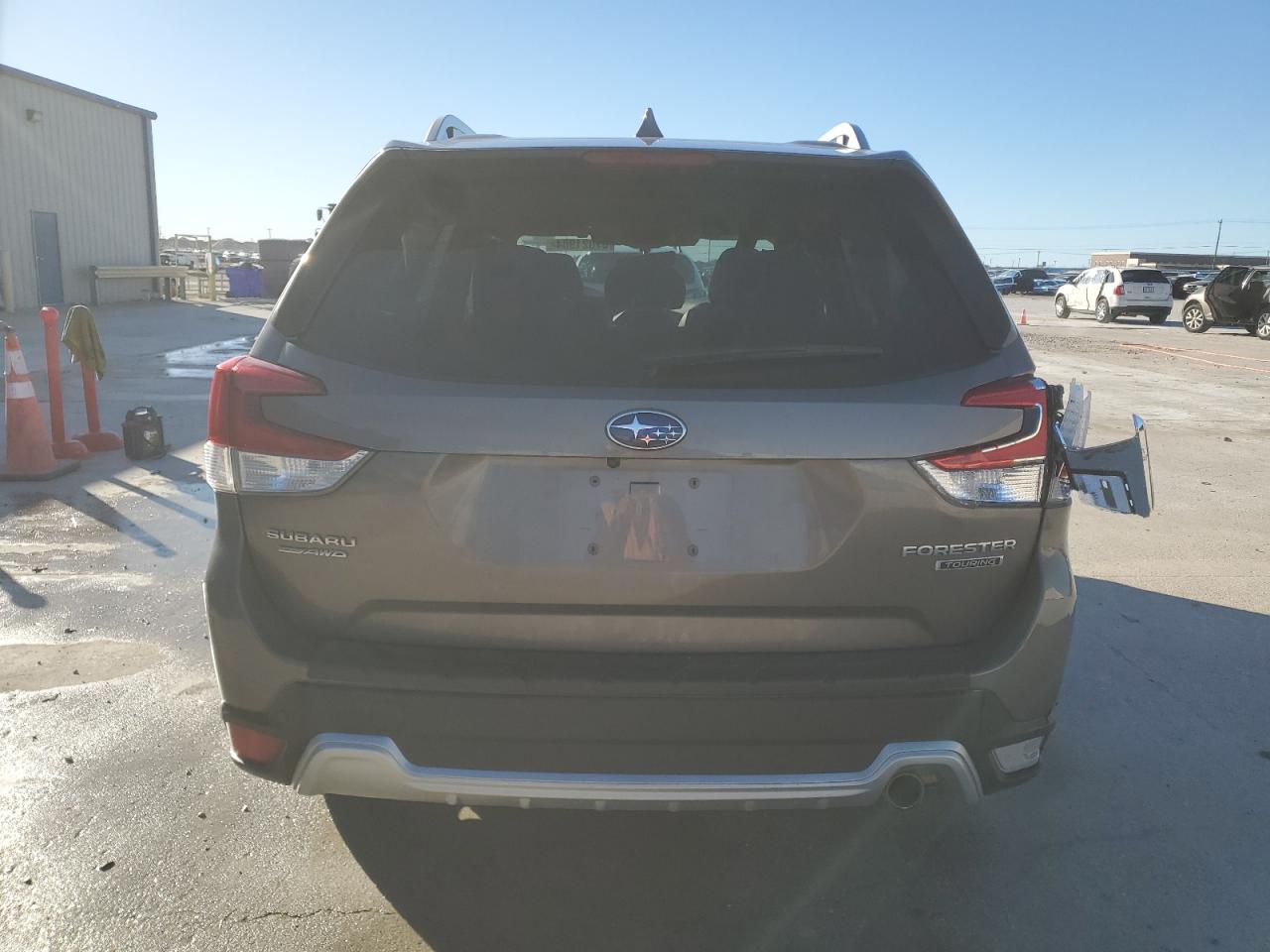 2022 SUBARU FORESTER TOURING VIN:JF2SKARC5NH508433