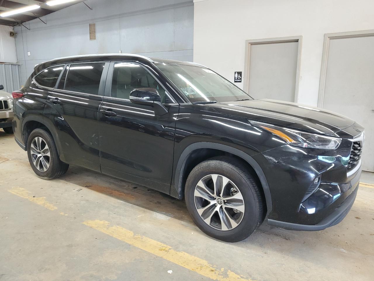 2023 TOYOTA HIGHLANDER L VIN:5TDKDRAH9PS024777