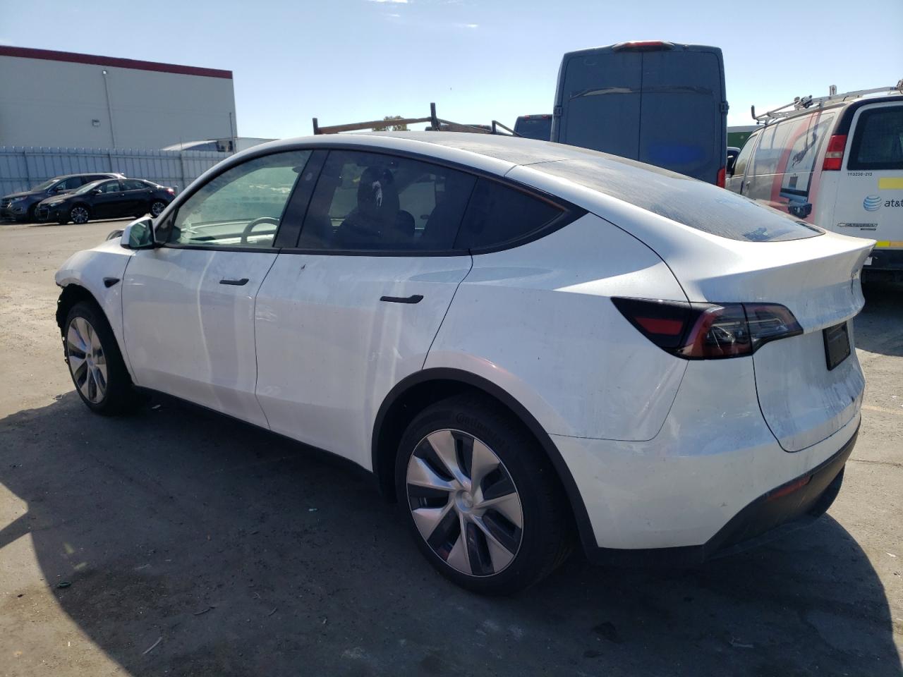 2023 TESLA MODEL Y  VIN:7SAYGDED3PF969386
