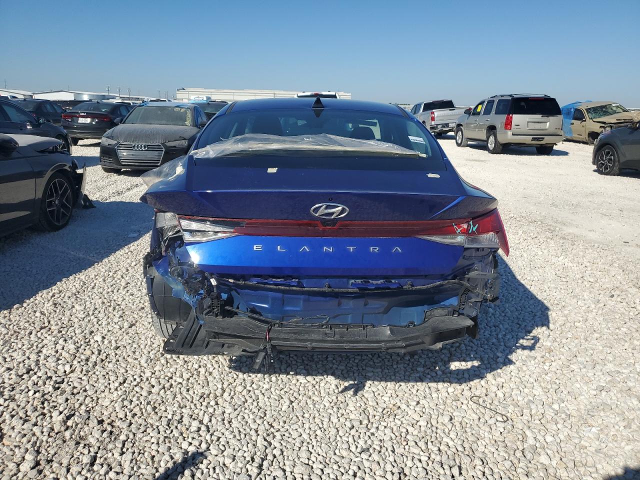 2023 HYUNDAI ELANTRA SEL VIN:KMHLM4AG9PU445999