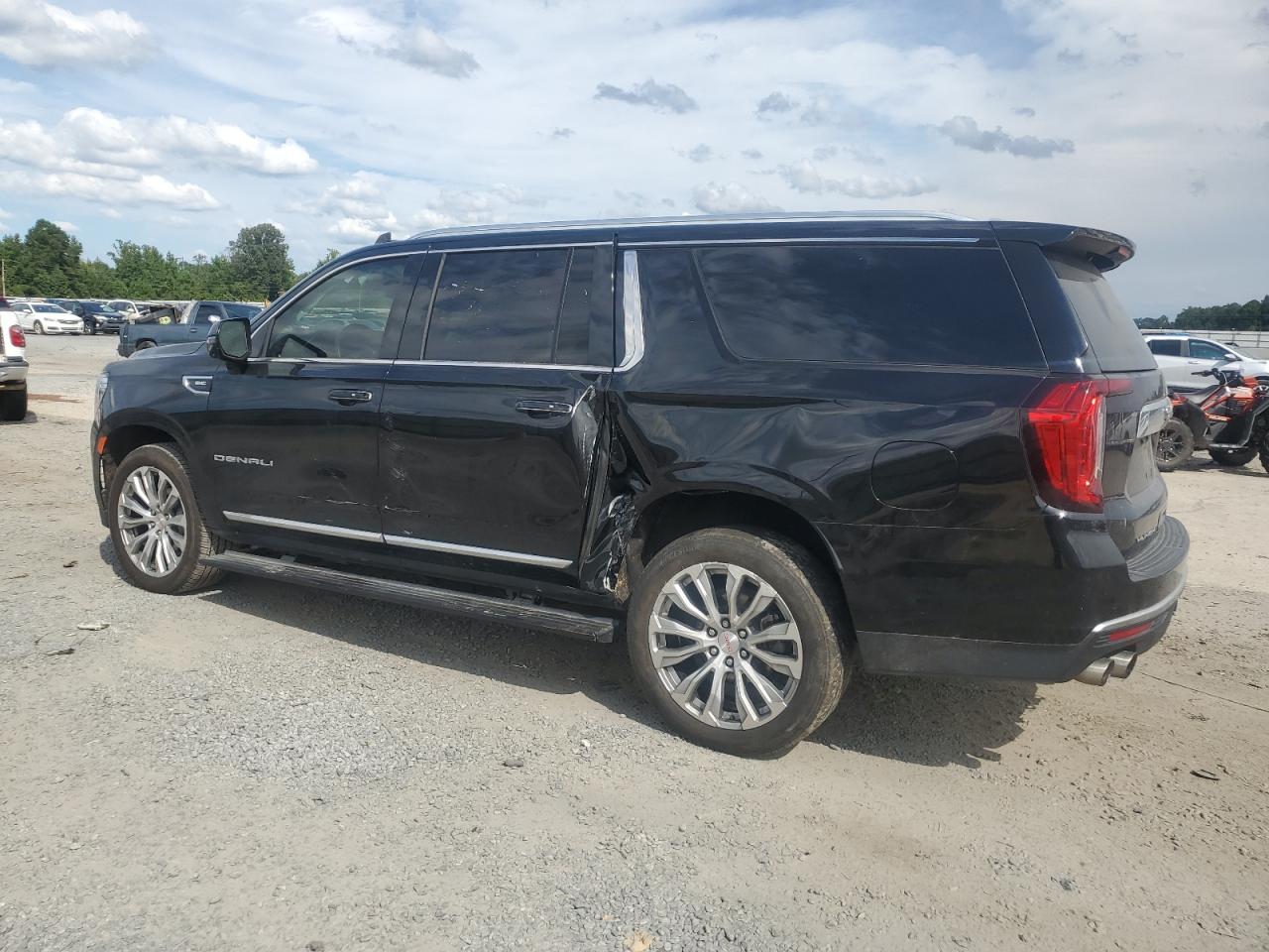 2022 GMC YUKON XL DENALI VIN:1GKS1JKL1NR274804