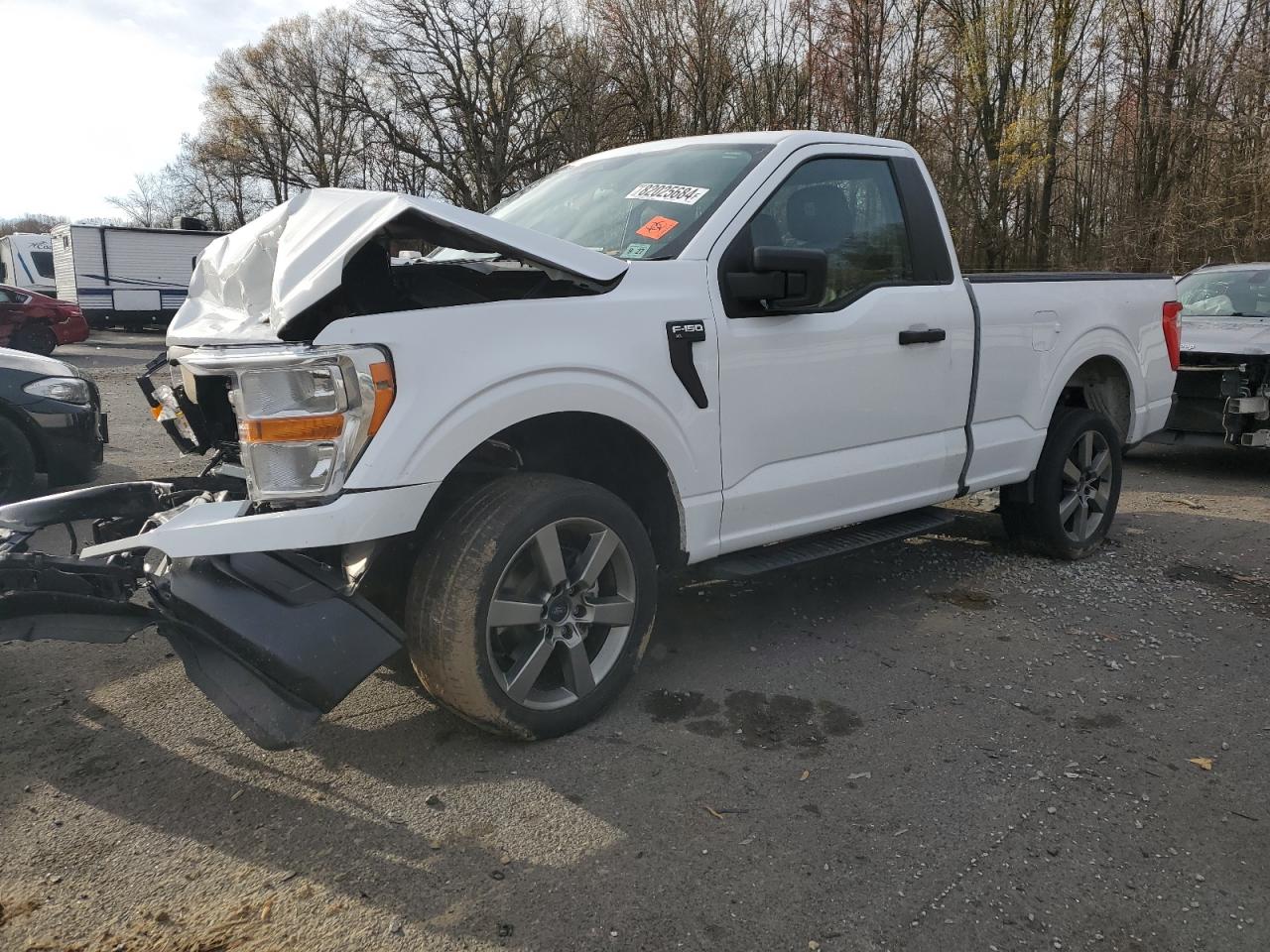 2022 FORD F150  VIN:1FTMF1E53NKE45810