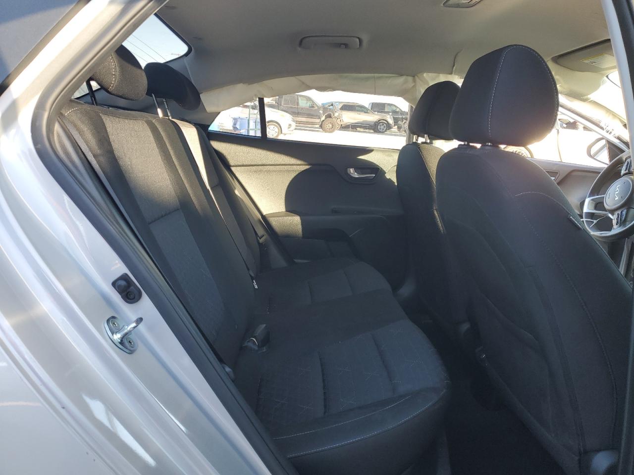 2022 KIA RIO LX VIN:3KPA24AD2NE505575
