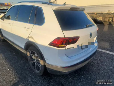 2019 Volkswagen Tiguan VIN: