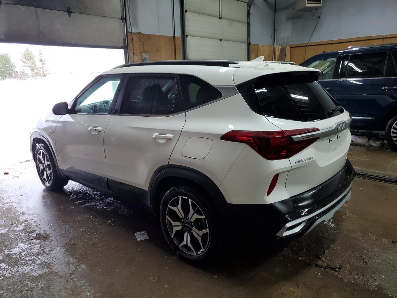 2023 KIA SELTOS EX VIN:KNDERCAA5P7400951