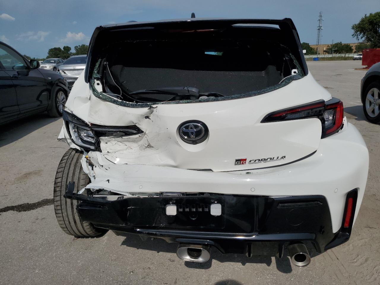 2024 TOYOTA GR COROLLA CORE VIN:JTNABAAE2RA011891