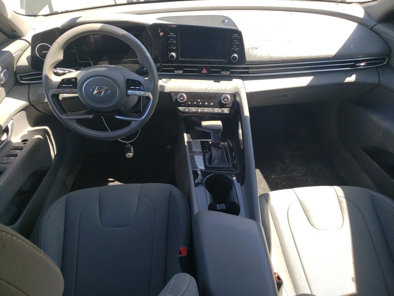 2022 HYUNDAI ELANTRA SEL VIN:5NPLS4AG5NH072283