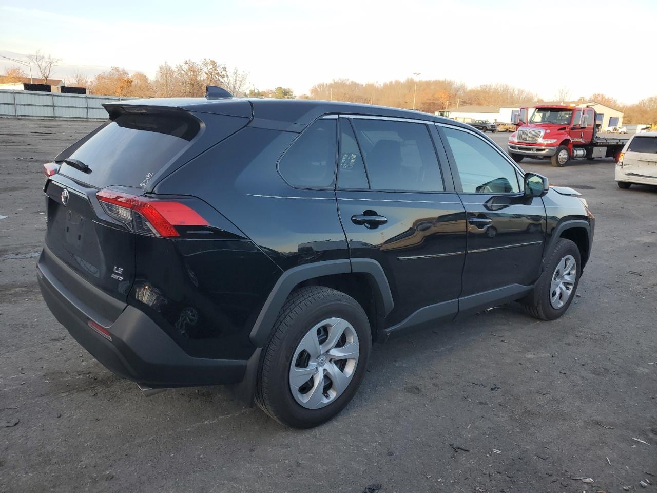 2023 TOYOTA RAV4 LE VIN:2T3F1RFV5PW392557