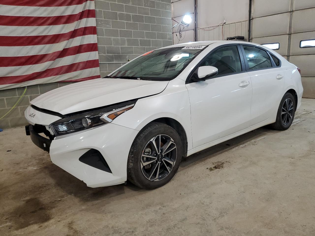 2024 KIA FORTE LX VIN:3KPF24AD5RE717172