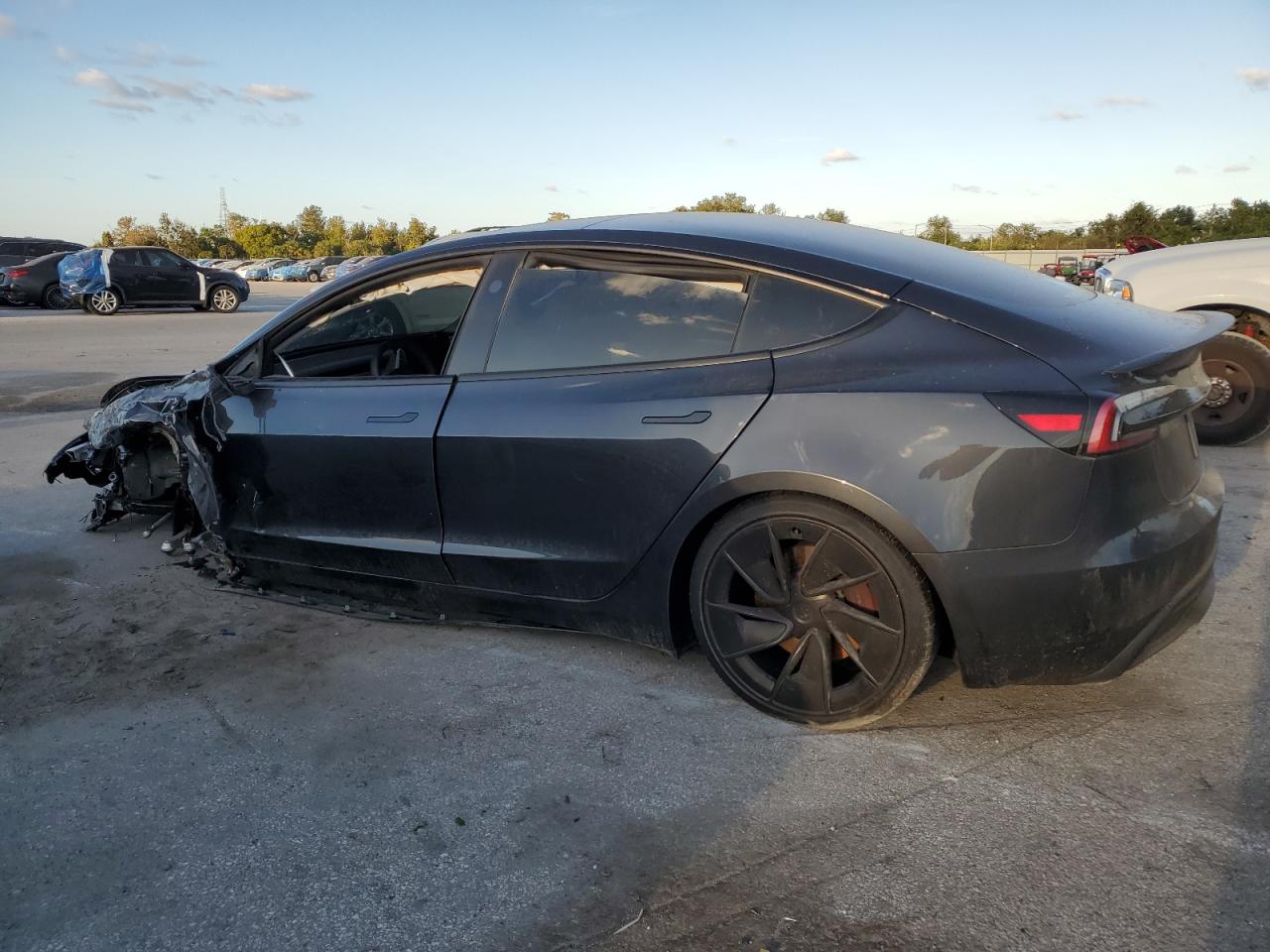 2024 TESLA MODEL 3  VIN:5YJ3E1ET2RF758458