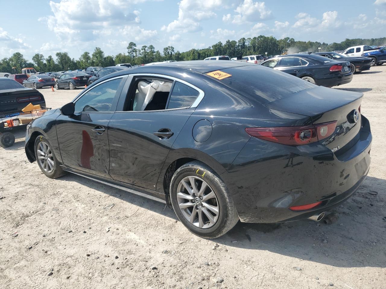 2022 MAZDA 3  VIN:3MZBPAA7XNM318683