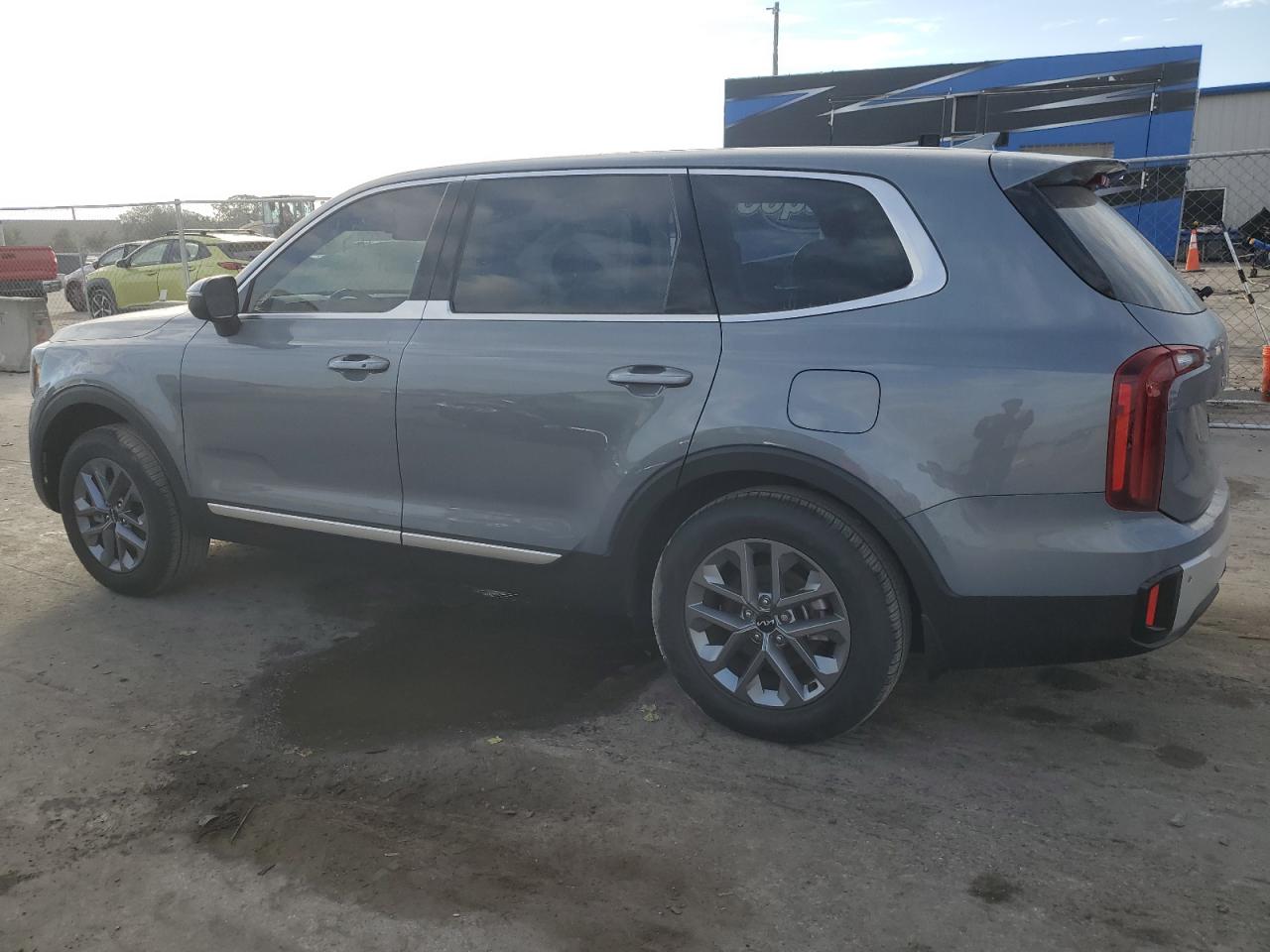 2024 KIA TELLURIDE LX VIN:5XYP24GC2RG526203