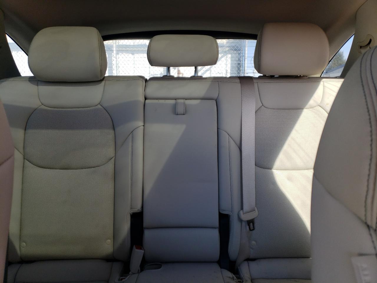 2023 GENESIS GV70 BASE VIN:KMUMADTB9PU081213