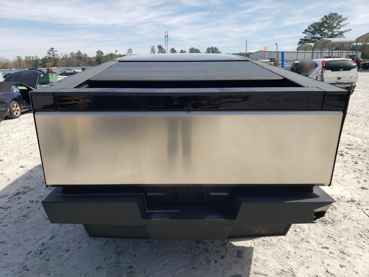 2024 TESLA CYBERTRUCK  VIN:7G2CEHED5RA040883