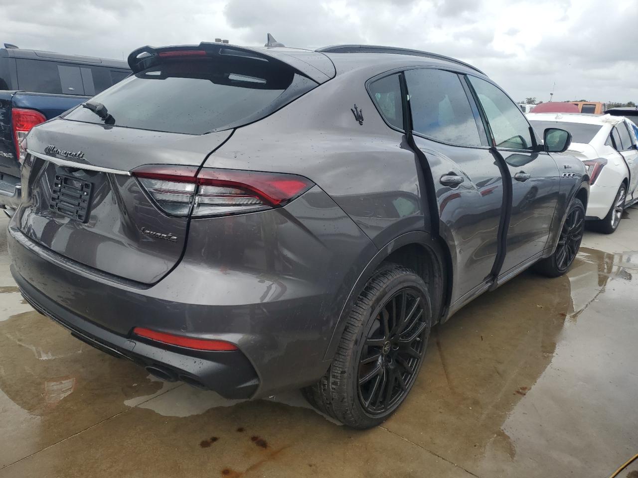 2022 MASERATI LEVANTE MODENA VIN:ZN661YUM7NX393446