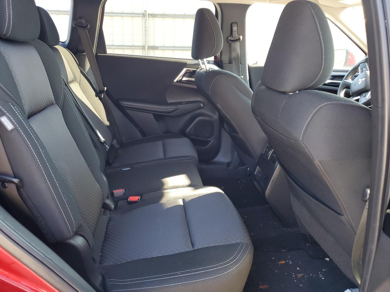 2024 MITSUBISHI OUTLANDER ES VIN:JA4J3UA86RZ023650