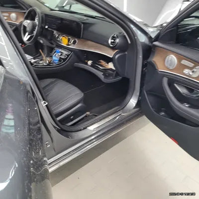 2020 Mercedes-Benz E 300 W1KZF4KB5LA852957 VIN:W1KZF4KB5LA852957