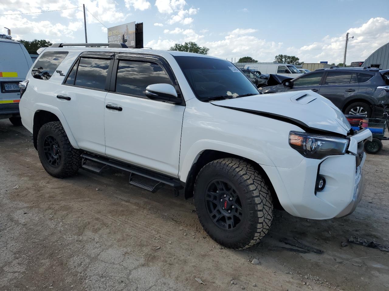2024 TOYOTA 4RUNNER SR5 PREMIUM VIN:JTERU5JR1R6227872
