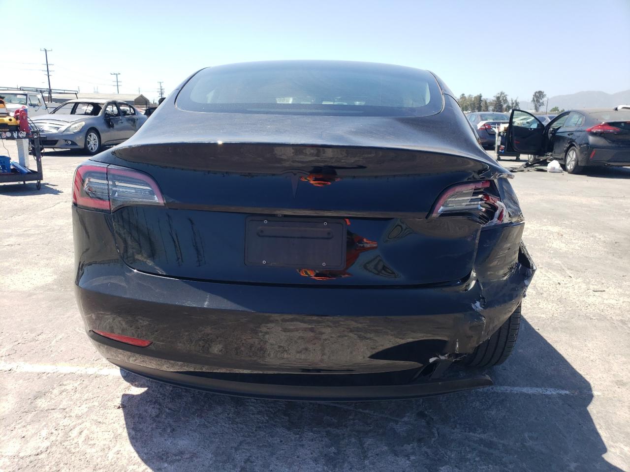 2023 TESLA MODEL 3  VIN:5YJ3E1EAXPF462504