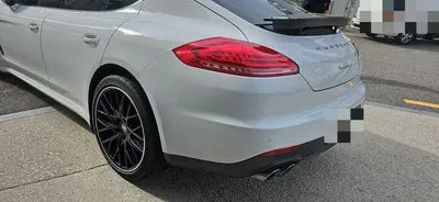 2014 Porsche Panamera VIN: