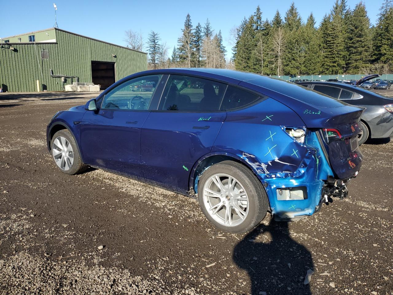 2023 TESLA MODEL Y  VIN:7SAYGDEE7PF760001