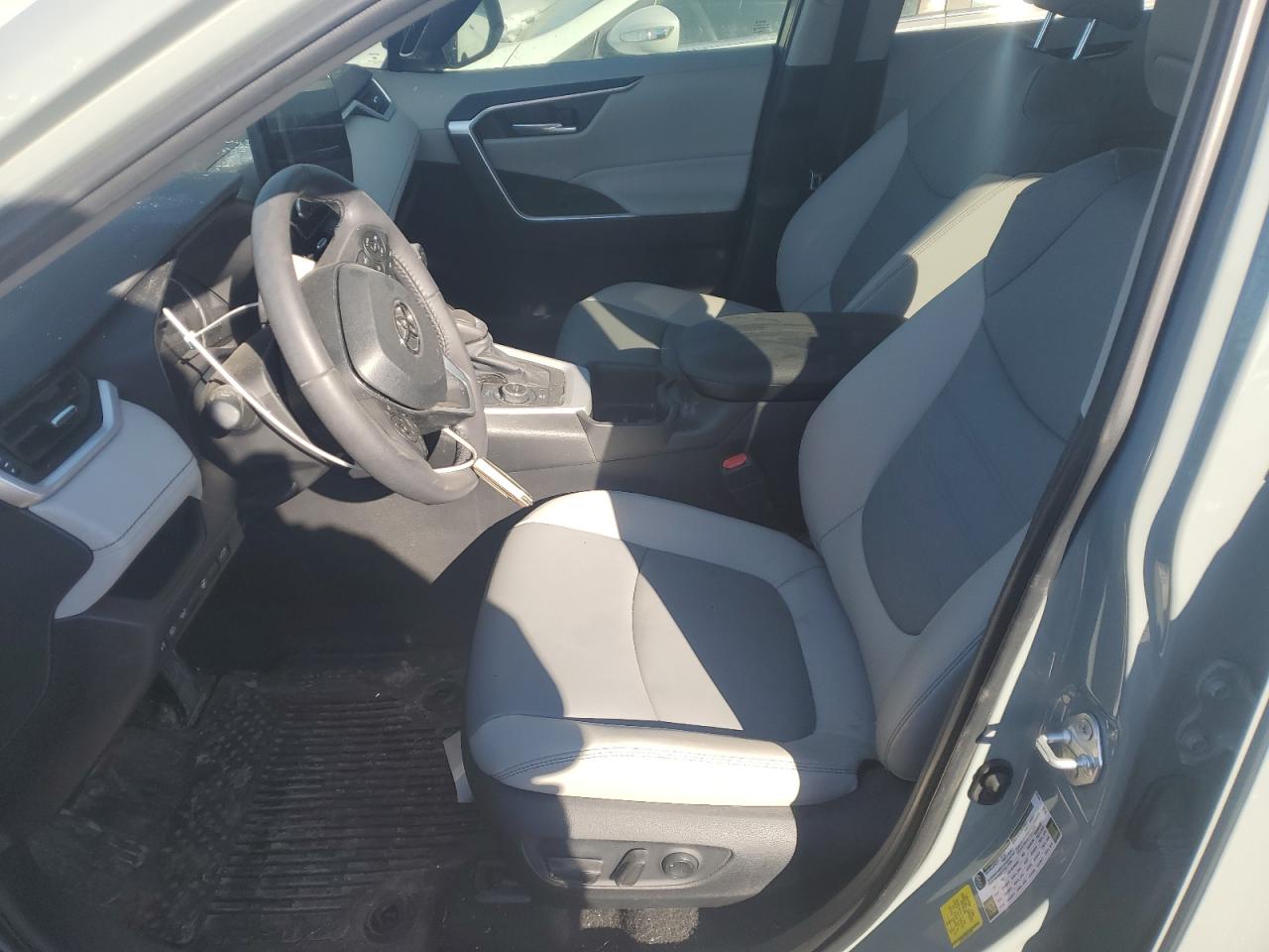 2023 TOYOTA RAV4 XLE PREMIUM VIN:4T3B6RFV2PU133797