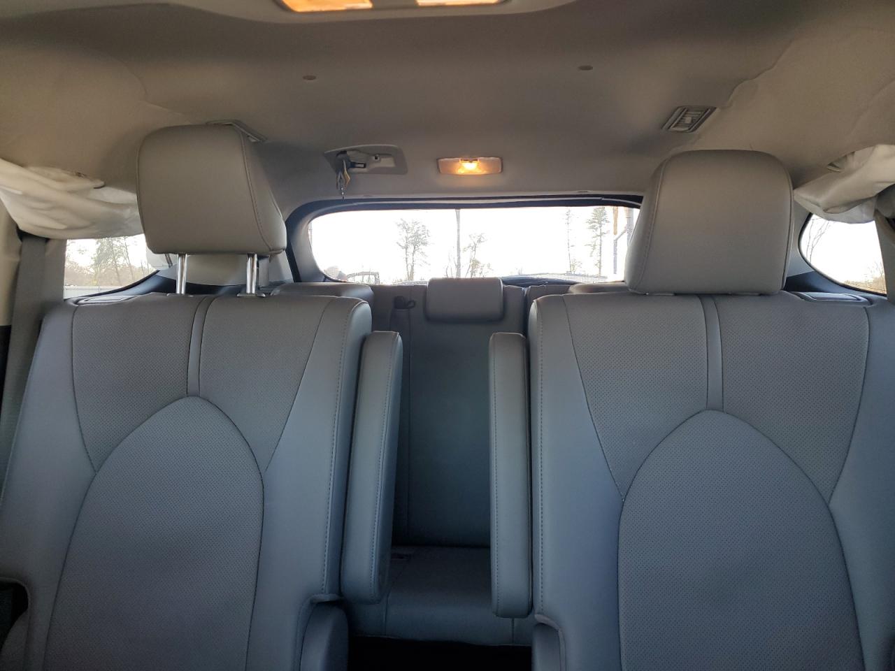 2022 TOYOTA HIGHLANDER LIMITED VIN:5TDDZRBH6NS563668