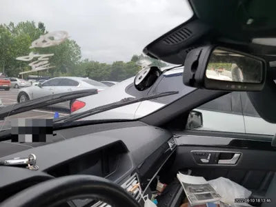 2014 Mercedes-Benz E 220 VIN: