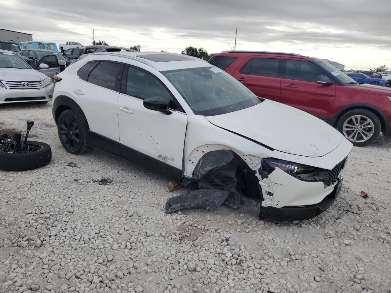 2024 MAZDA CX-30 PREMIUM VIN:3MVDMBDY0RM637884