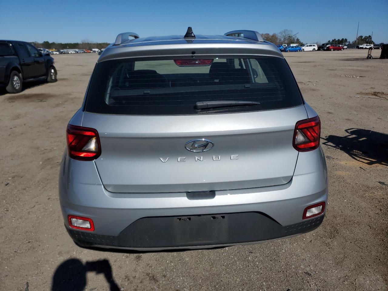 2022 HYUNDAI VENUE SEL VIN:KMHRC8A35NU181369