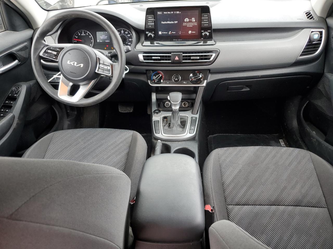 2022 KIA SELTOS LX VIN:KNDEPCAA2N7318548
