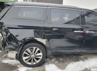 2017 Kia Carnival VIN: