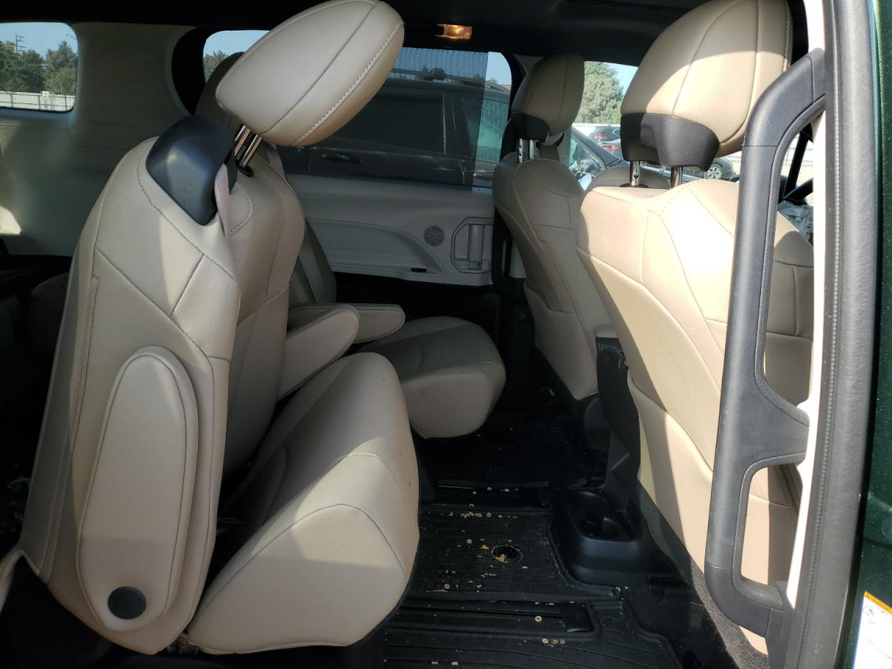 2022 TOYOTA SIENNA XLE VIN:5TDYSKFC6NS061836