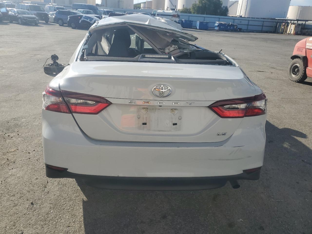 2024 TOYOTA CAMRY LE VIN:4T1C11AKXRU225253