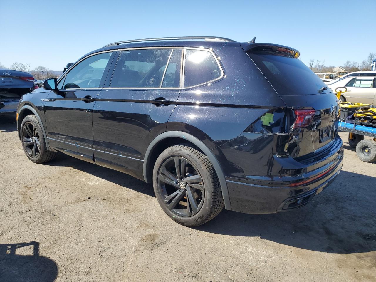 2024 VOLKSWAGEN TIGUAN SE R-LINE BLACK VIN:3VV8B7AX7RM030030