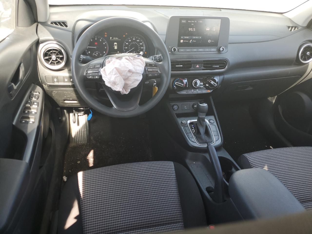 2023 HYUNDAI KONA SE VIN:KM8K2CAB2PU029695